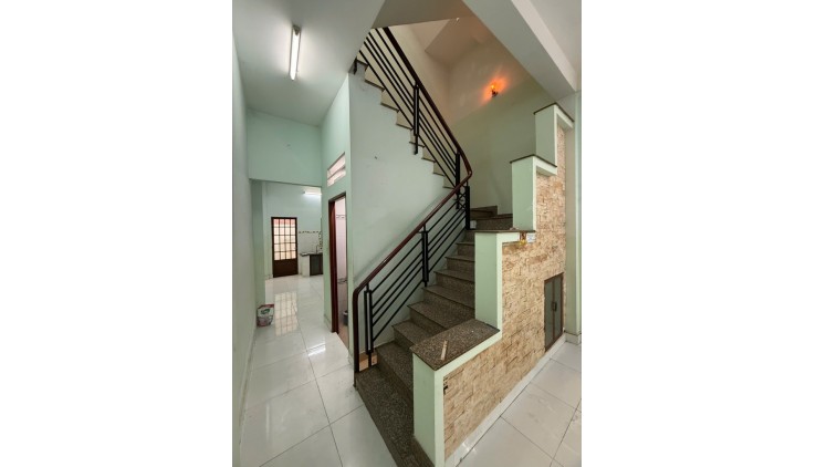 HẺM 8M THÔNG TRƯƠNG PHƯỚC PHAN - CHIẾN LƯỢC, 100M2, 3 TẦNG 6PN, GIÁ 6.X TỶ